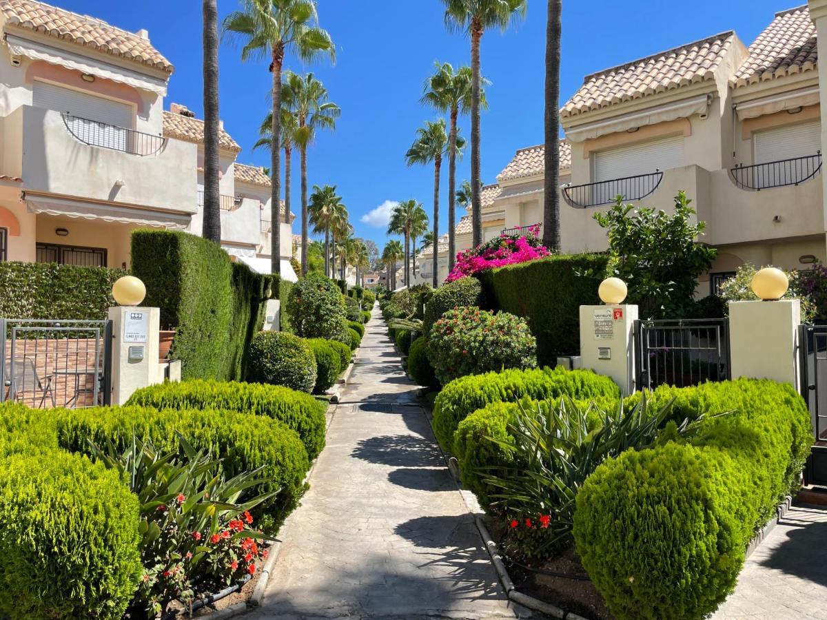 El Arenal Townhouse By The Beach With Swimming Pool - Eaw Homes Marbella Exterior photo